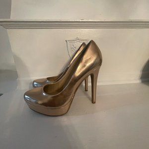 Rose Gold Heels Size 6 Chinese Laundry